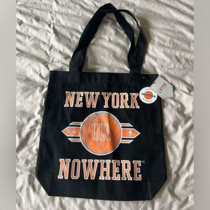 New York or Nowhere X NY Knicks Tote bag